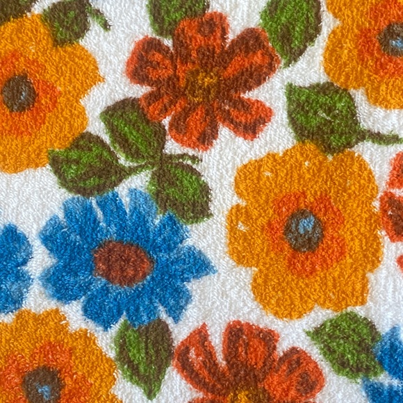 True Vintage Towel Bath Flower Power 60s 70s Retro Floral Beach Towel - Picture 3 of 5